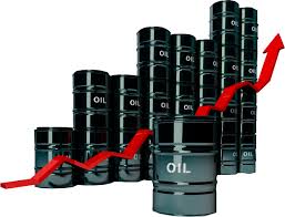 Oil hits $40, raises govt hopes